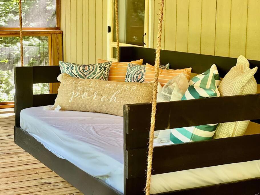 Close To Lake Blue Ridge, Hot Tub, Swing Beds Morganton Eksteriør billede
