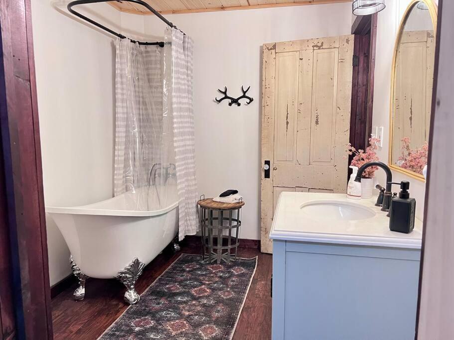 Close To Lake Blue Ridge, Hot Tub, Swing Beds Morganton Eksteriør billede